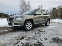 Begagnad Skoda Yeti Outdoor 140 HK (102 kW) 2014 SUV