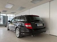 Begagnad Mercedes C320 Avantgarde 225 HK (165 kW) 2008 Svart Kombi