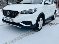 Begagnad MG ZS Luxury 105 kW (143 HK) 2021 Arctic white metallic SUV