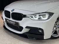 Begagnad BMW 330 M Performance 252 HK (185 kW) 2016 Vit Sedan