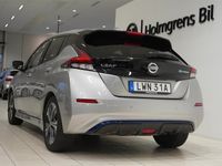 Begagnad Nissan Leaf Tekna 160 kW (218 HK) 2021 Grå/silver Halvkombi