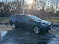 Begagnad Ford Focus Titanium 125 HK (91 kW) 2010 Blå Kombi