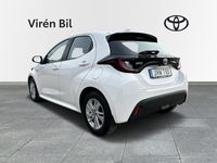 begagnad Toyota Yaris Hybrid 1,5 Active (V-hjul + Motorv)