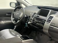 Begagnad Toyota Prius 112 HK (82 kW) 2005 Svart Halvkombi