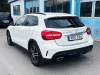 begagnad Mercedes GLA220 D 4MATIC AMG Navi Backkamera Skinn