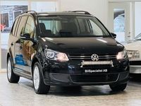 Begagnad VW Touran 150 HK (110 kW) 2011 Svart Minibuss