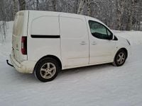 Begagnad Citroën Berlingo 90 HK (66 kW) 2013 Minibuss