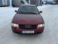 Begagnad Audi A4 150 HK (110 kW) 2000 Röd