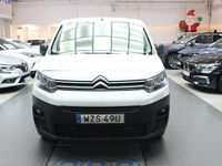 Begagnad Citroën Berlingo 102 HK (75 kW) 2020 Vit Minibuss