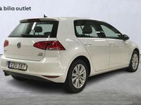 Begagnad VW Golf VII 110 HK (80 kW) 2017 Vit Halvkombi