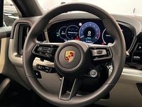 begagnad Porsche Cayenne Coupé E-Hybrid First Edition FACELIFT (MOMS)