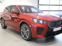Begagnad BMW iX2 Comfort Edition 230 kW (313 HK) 2026 Röd SUV