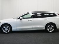 begagnad Volvo V60 D3 AWD Momentum Edition