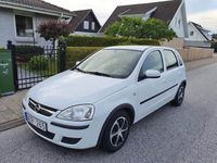 Begagnad Opel Corsa 2005 Halvkombi