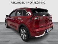 Begagnad Kia Niro Advance 141 HK (103 kW) 2018 Röd SUV