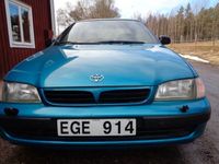 begagnad Toyota Carina 1.8 NYBES 8 APRIL U.A./END. 11800 MIL/FINANS/INBYTE