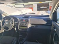Begagnad VW Touran 105 HK (77 kW) 2009 Minibuss