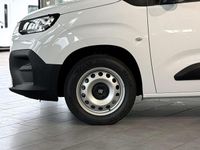 Ny Fiat Doblò 131 HK (96 kW) 2025 Vit Minibuss