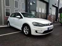 begagnad VW e-Golf 24.2 kWh Premium Backkamera Adaptiv 3400mi