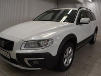 Begagnad Volvo XC70 Momentum 181 HK (133 kW) 2016 Vit Kombi