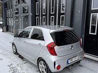 Begagnad Kia Picanto 67 HK (49 kW) 2015 Silver Halvkombi