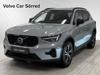 Begagnad Volvo XC40 Plus 165 HK (121 kW) 2024 Grå SUV