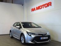 Begagnad Toyota Corolla Hybrid Life 122 HK (89 kW) 2021 Silver Halvkombi