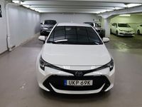 begagnad Toyota Corolla Verso Corolla HSD S V-HJUL 2021, Kombi