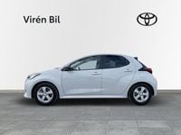 Begagnad Toyota Yaris Hybrid Sport 117 HK (86 kW) 2022 Grå Halvkombi