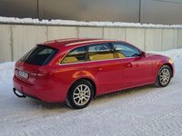 Begagnad Audi A4 177 HK (130 kW) 2013 Röd Kombi