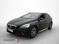 Begagnad Volvo V40 Plus 150 HK (110 kW) 2019 Svart Halvkombi