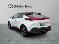Begagnad Toyota C-HR Style 142 HK (104 kW) 2024 Vit SUV