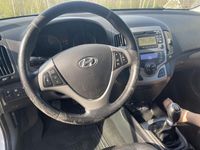 begagnad Hyundai i30 cw 1.6 CRDi