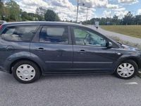 Begagnad Ford Focus 125 HK (91 kW) 2007 Kombi