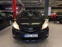 Begagnad Toyota Yaris Active 99 HK (72 kW) 2012 Svart Halvkombi