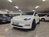 Begagnad Tesla Model Y Long Range AWD 378 kW (514 HK) 2023 Vit SUV