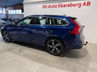 Begagnad Volvo V60 Ocean Race 181 HK (133 kW) 2014 Blå Kombi