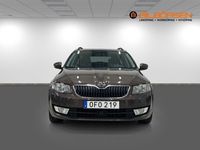 begagnad Skoda Octavia Kombi 1.0 TSI 115hk (Drag, Elbaklucka)