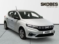 Begagnad Dacia Sandero Essentiel 91 HK (66 kW) 2025 Vit
