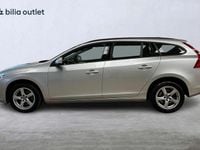 Begagnad Volvo V60 Business Edition 152 HK (111 kW) 2016 Silver Kombi