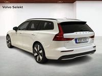 Begagnad Volvo V60 Ultra 355 HK (261 kW) 2025 Vit Kombi