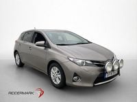 Begagnad Toyota Auris Edition 132 HK (97 kW) 2015 Brun Halvkombi
