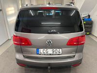 begagnad VW Touran Cross 1.4 TSI P-SENSOR Dragkrok 0% RÄNTA