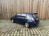 Begagnad Suzuki Liana 106 HK (77 kW) 2005 Mörkblå Halvkombi