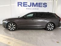 Begagnad Volvo V90 Plus 355 HK (261 kW) 2025 Grå Kombi