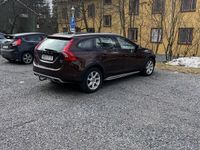 begagnad Volvo V60 CC D4 AWD Geartronic Momentum Euro 6