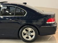 begagnad BMW 750 / Ny Besiktgad