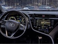 Begagnad Toyota Camry Hybrid 218 HK (160 kW) 2020