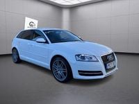Begagnad Audi A3 Sportback Attraction 105 HK (77 kW) 2012 Vit Halvkombi