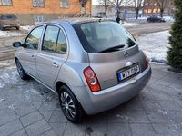 Begagnad Nissan Micra 80 HK (58 kW) 2005 Silver